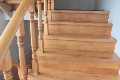 Wood Railing Manufacturers