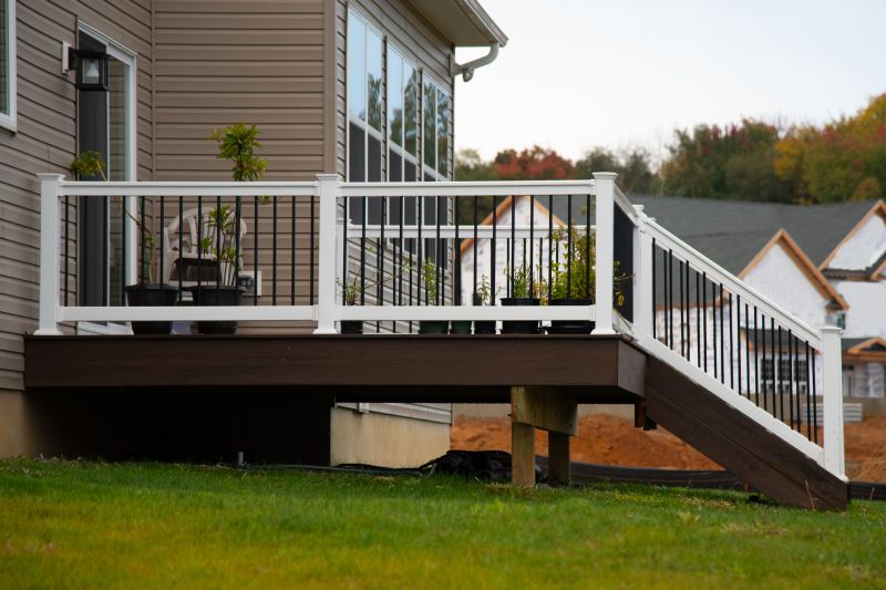 Wood Railing Replacement in Conroe, TX